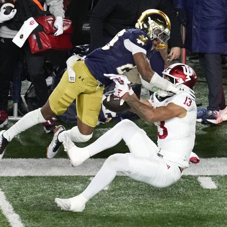 Notre Dame protects home field in new postseason era with 1st playoff win, 27-17 over Indiana
